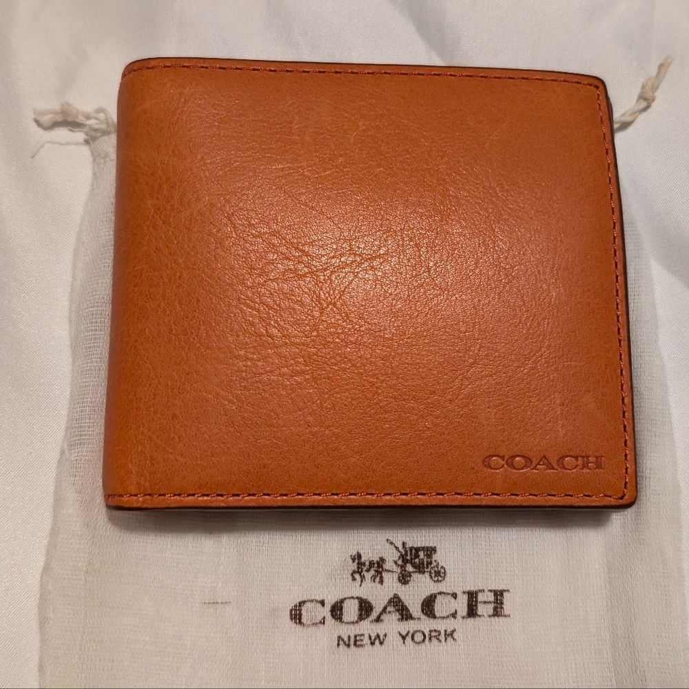 Coach Bleecker Leather Compact ID Wallet F74345